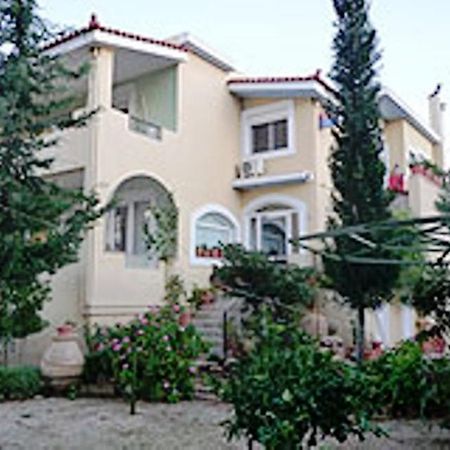 Kleidas Apartments Thymianá Exterior foto